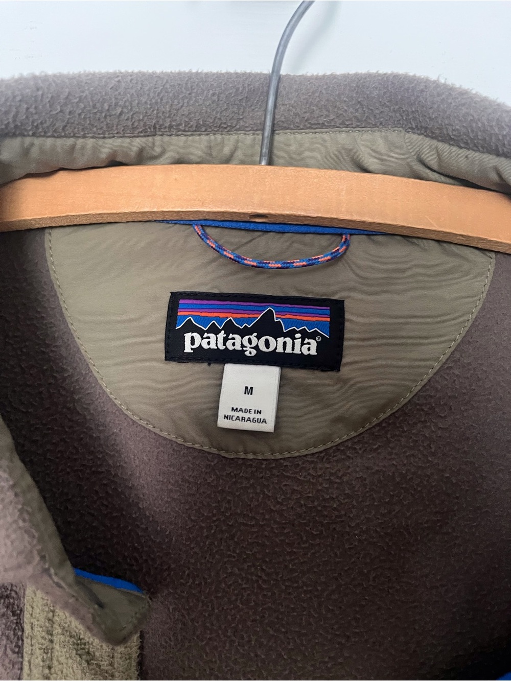 Patagonia Two-Tone Olive & Brown Fleece Shirt Jacket - Picture 2 of 4